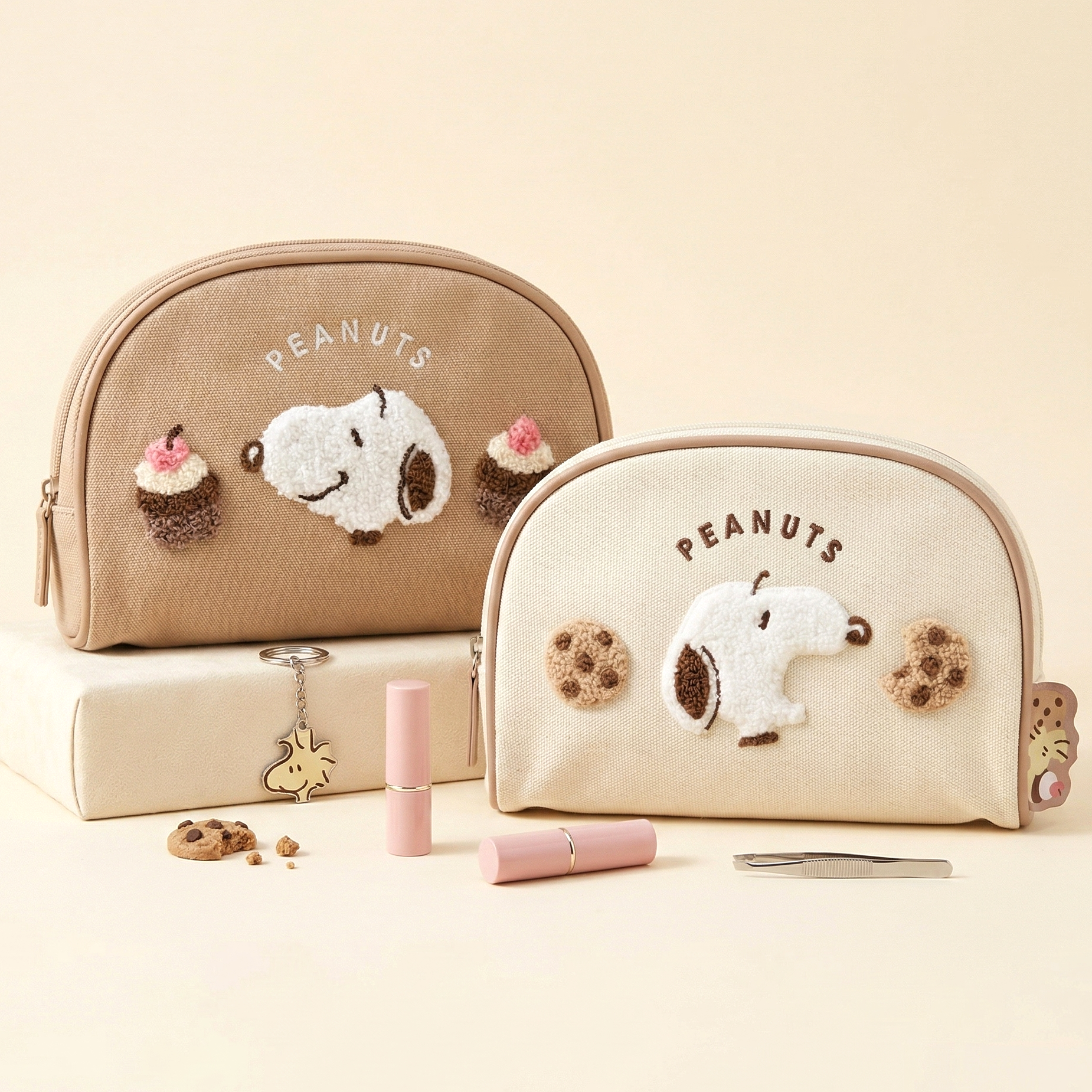 Snoopy Embroidered Cosmetic Bag