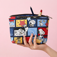 Peanuts Snoopy Travel Pouch - Discovering The Universe